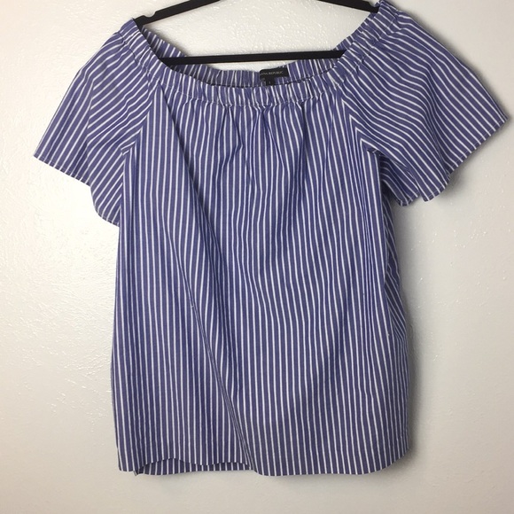 Banana Republic Tops - Banana Republic shirt size L A1
